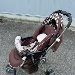 あげます❕アップリカ　ベビーカー