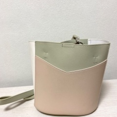 beams ビームスハートのバック　肩掛け　ハンド兼用