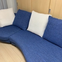 【売ります】おしゃれソファ！クッション付き！