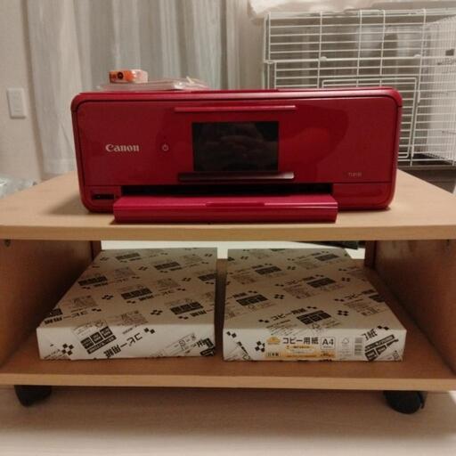 コピー機　コピーを置く台　コピー用紙　インクカートリッジ