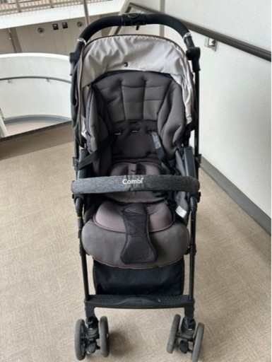 【美品】コンビベビーカー　スゴカルα4 キャス　エッグショック