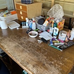 ダイニングテーブル•イス【¥0】の画像