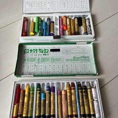 クレヨン2セットの画像