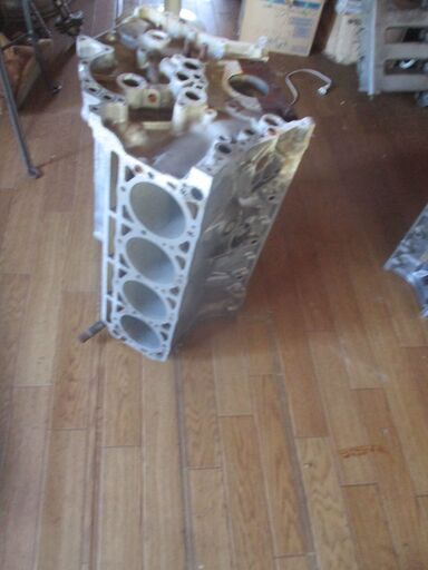 MB-117-967-WDB107-560純正エンジンブロツク販売