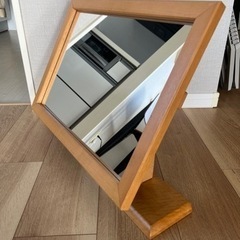 ヴィンテージ　スタンドミラー　化粧鏡　スクエア　角度調整可能　木製の画像