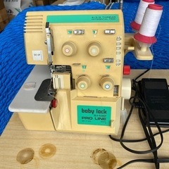 【中古品】足踏みミシンsinger 188professional と電動ミシンbaby lock BL4-838DF 通電確認済の画像