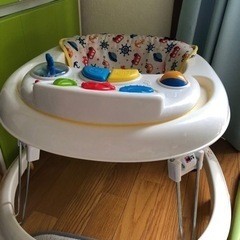 歩行器（来週処分）