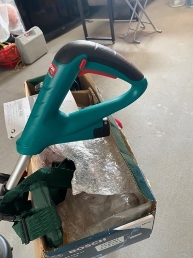 BOSCH 草刈機　ART 23-10.8LI 型(美品)