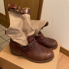 ドクターマーチン　ブーツ