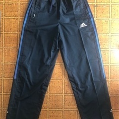 【新品未使用】adidas アディダス ジャージパンツ 濃紺 160㎝