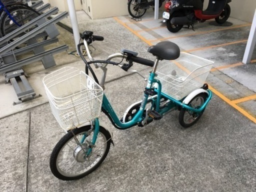 電動アシスト三輪車