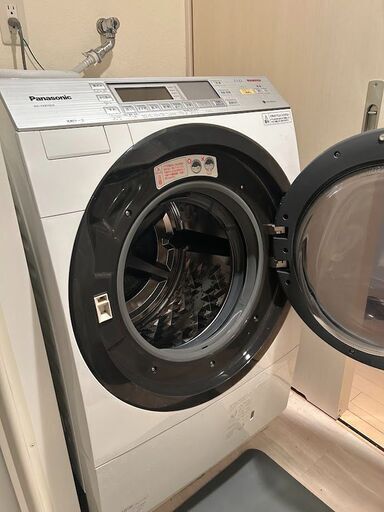 Panasonic ドラム式洗濯機 NA-VX8700R