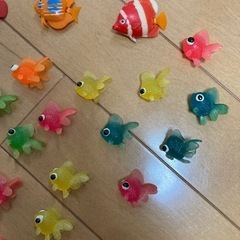 魚　金魚　おもちゃ　玩具　工作の画像