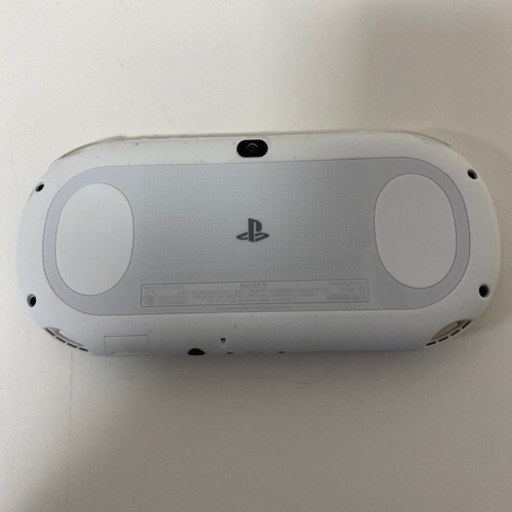 ☆PSVITA SONY PCH-2000 PlayStation vita 本体 wi-fi モデル　通電確認済　【中古品】