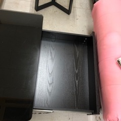 ☘️ガラス製センターテーブル引き出し付☘️の画像