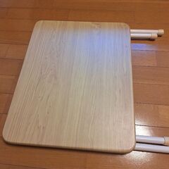 【美品】折り畳みサイドテーブルの画像