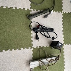 （受付終了）水槽用品　サーモスタット付きヒーターとライト