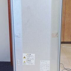 【取引成立】AQUA アクア 冷凍冷蔵庫 AQR-E13H(S) 126L 2019年製 シルバー 【中古】の画像