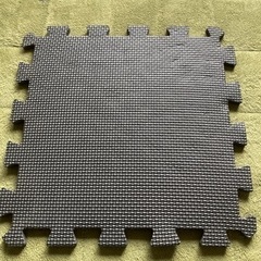 ダイソージョイントマット（黒）全45枚の画像