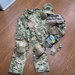 サバゲー衣装セット  (新品玉付き) の画像