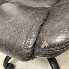 【受け取りに来ていただける方限定】オフィスチェアの画像