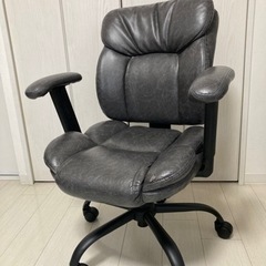 【受け取りに来ていただける方限定】オフィスチェアの画像