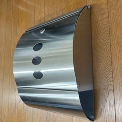 壁掛けポスト　メールボックス　ステンレス製の画像