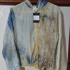 ナイキランニングジャケットの画像