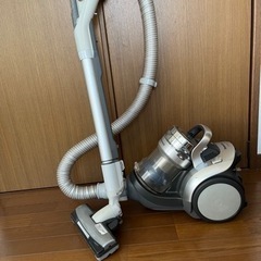 サイクロン掃除機　Panasonicパナソニック　の画像