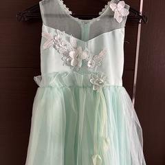 ドレス　140の画像