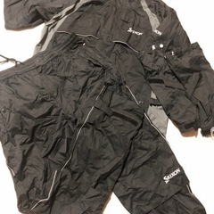 ゴルフ　雨具