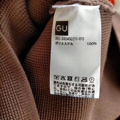 美品 GU トップスの画像