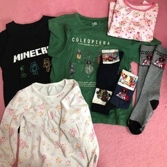 子供服　靴下など