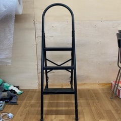 脚立　上枠付きハシゴ　３段　中古