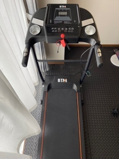 ランニングマシン　（マット付き）
