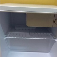 アイリスオーヤマ　小型冷蔵庫 42Lの画像