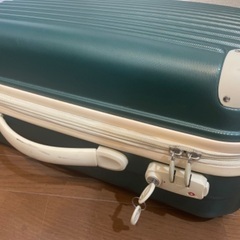 【中古】【Sサイズ】キャリーケース半額以下で譲ります！の画像