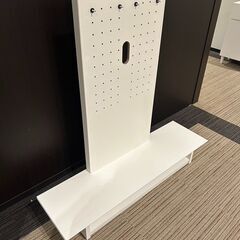 ▼値下げ▼【展示品・未使用品】壁掛けテレビ台 テレビスタンド 大型 65インチまで対応 幅120cm 参考価格36,990円🚚自社配送時💳代引き可🚚(現金、クレジット、スマホ決済対応)の画像