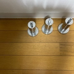 ソファーやベッドのレッグ　お使いください