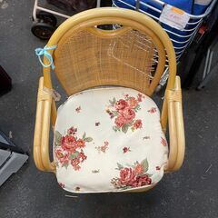 回転チェア　No.10094　ラタン　椅子　籐【リサイクルショップどりーむ荒田店】の画像