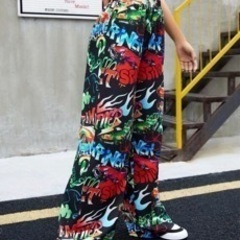 ヒップホップ系パンツとカーゴパンツ2枚セットの画像