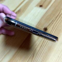 【購入者決定、取引停止中】iPhone XS Max 64GB(海外版ジャンク品)の画像