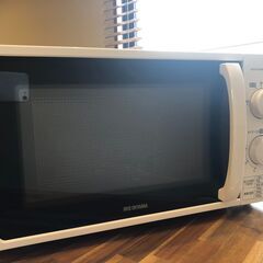 【取引終了】2021年製 アイリスオーヤマ 電子レンジ 50HZ...