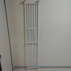 突っ張り棚
