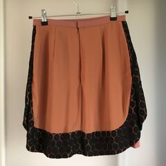 【2% TOKYO】レースミニスカートの画像