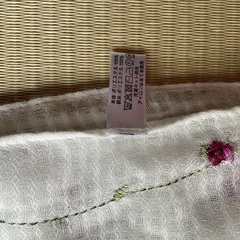 お花の模様のスカーフの画像