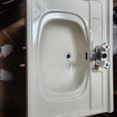 引き取り限定クリナップ 洗面台 750の画像