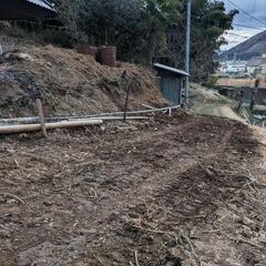 家の庭がぬかるみで困っています　対策方法教えてくださる方よろしく...
