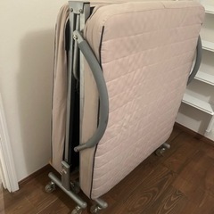 折りたたみシングルベッド