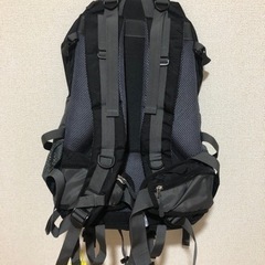 登山・キャンプで使用　40ℓ ザック　黒　美品の画像
